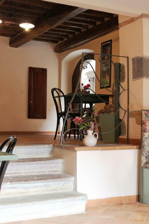 Hotel La Casa Del Calzolaio Radicofani Exterior foto